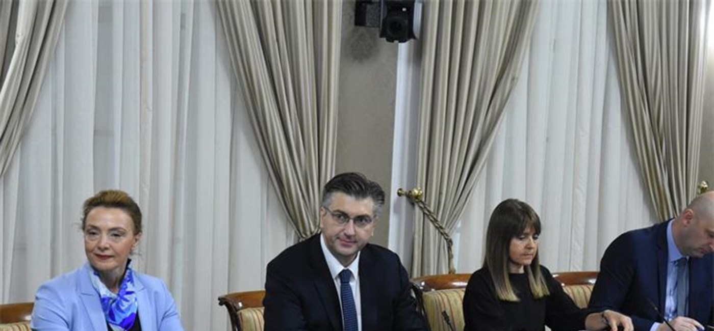 Nacionalni program reformi - kontinuitet Vladine politike fiskalne konsolidacije, strukturnih reformi i investicija 